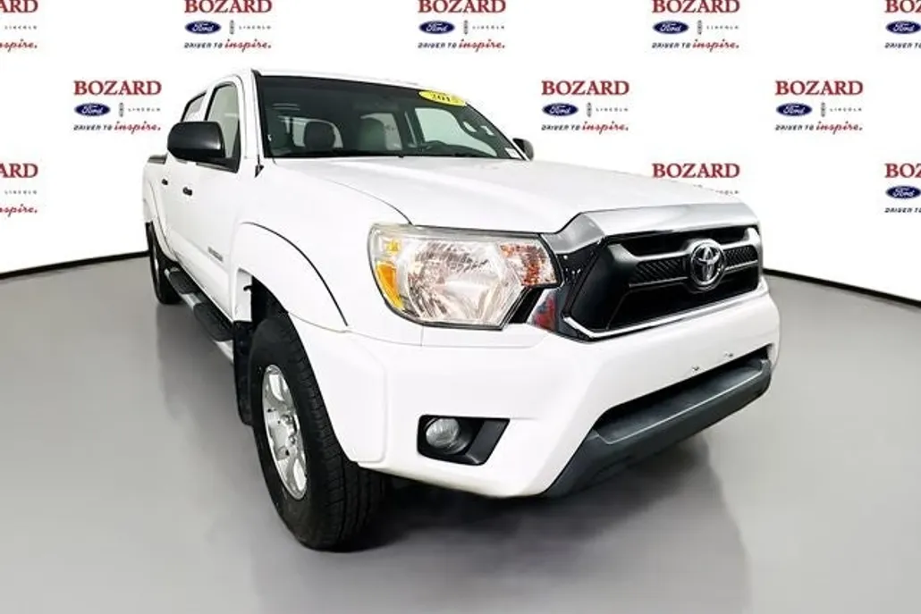 2015 Toyota Tacoma Base V6 photo 1