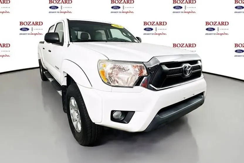 2015 Toyota Tacoma Base V6 photo 1