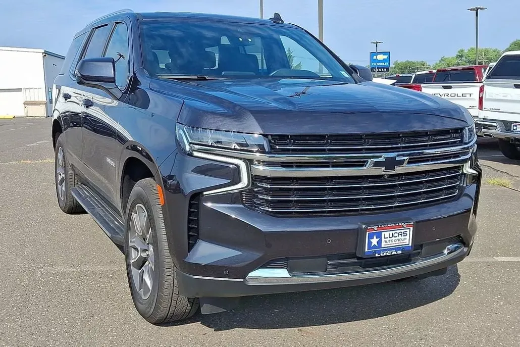 2024 Chevrolet Tahoe LT photo 1