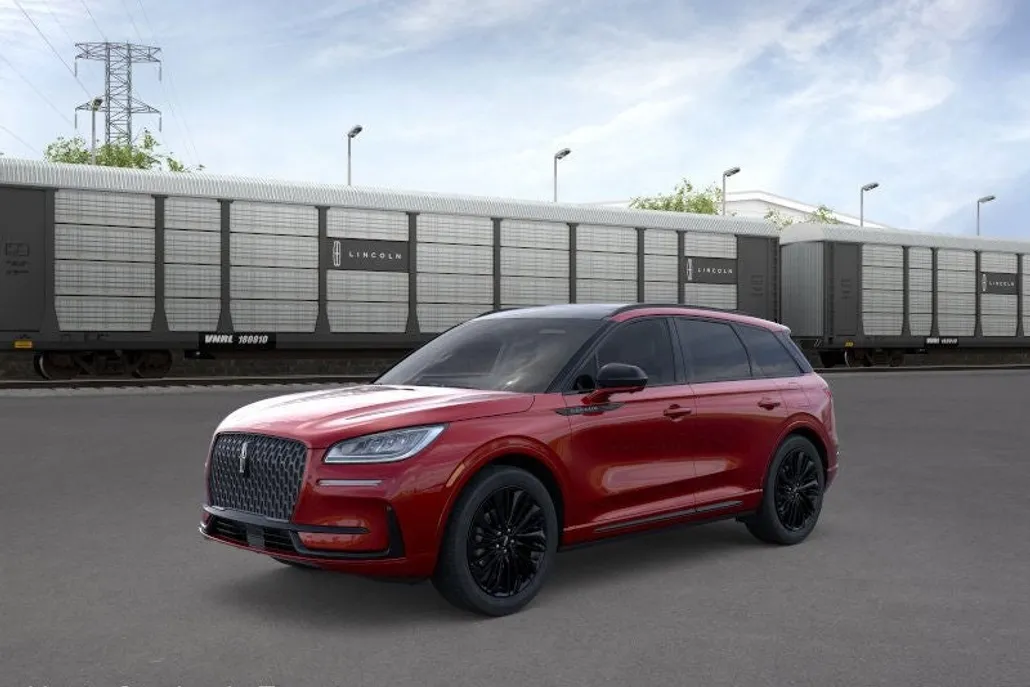 2025 Lincoln Corsair Premiere photo 1