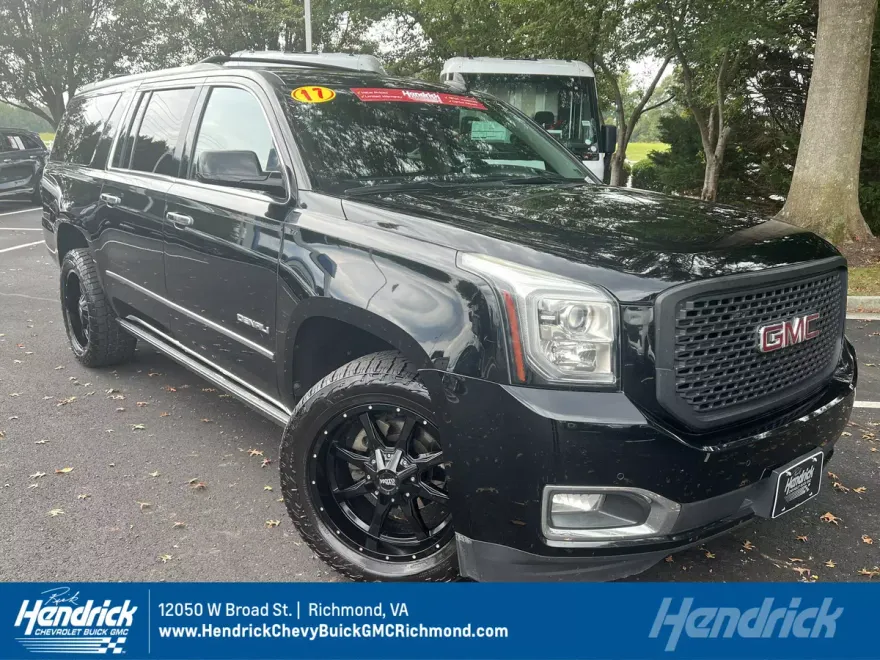 2017 Gmc Yukon XL Denali photo 1