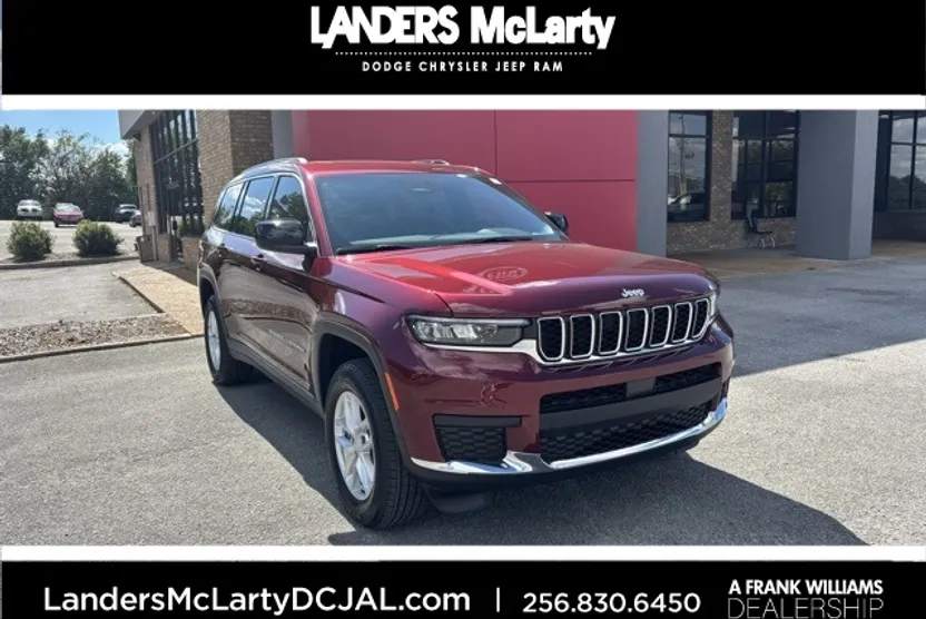2025 Jeep Grand Cherokee Laredo photo 1