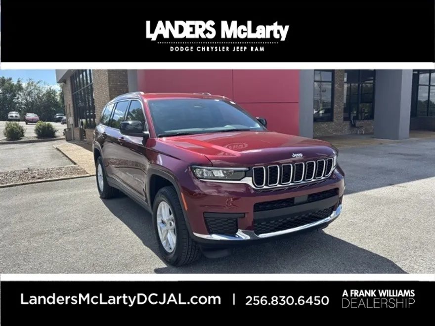 2025 Jeep Grand Cherokee Laredo photo 1