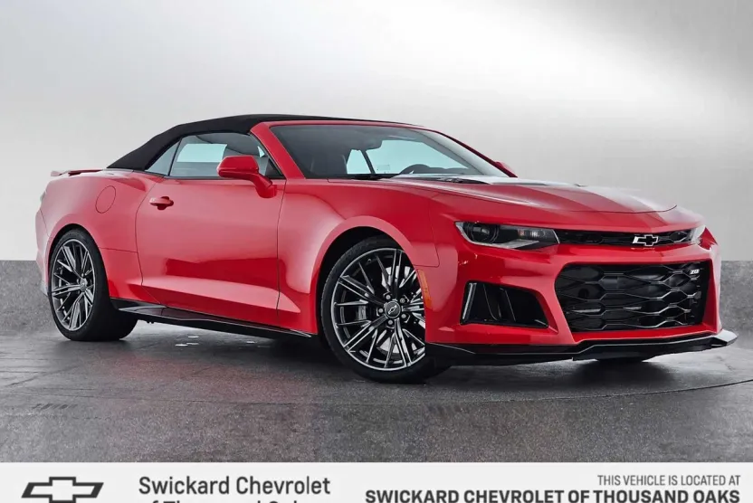 2023 Chevrolet Camaro ZL1 photo 1