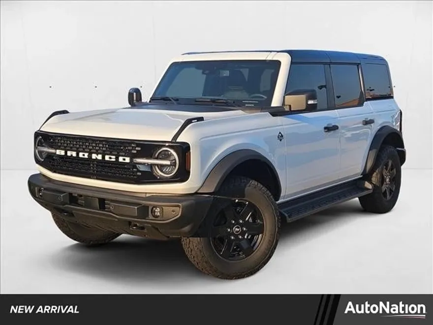 2025 Ford Bronco Outer Banks photo 1