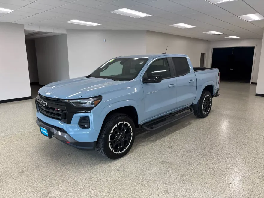 2026 Chevrolet Colorado Z71 photo 1