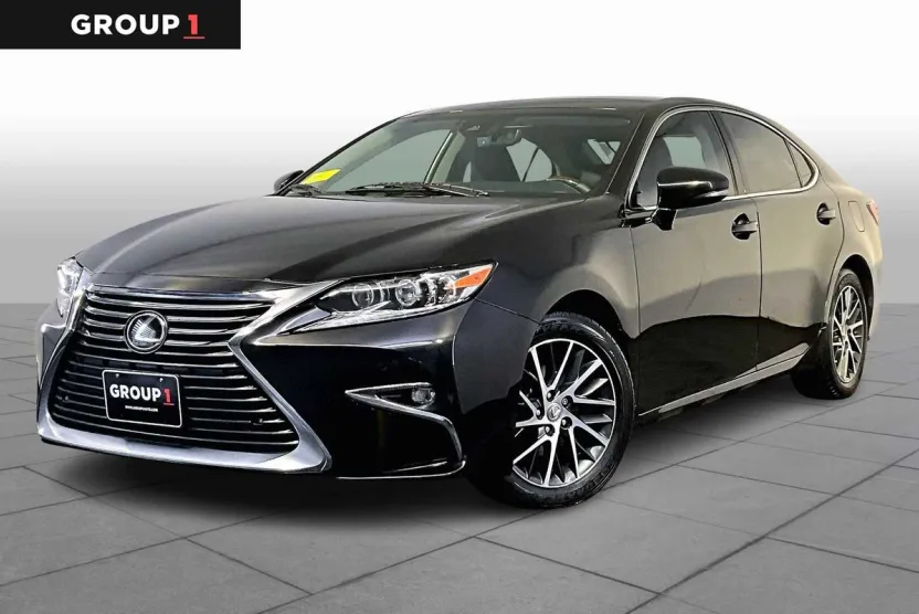 2016 Lexus ES 350 photo 1