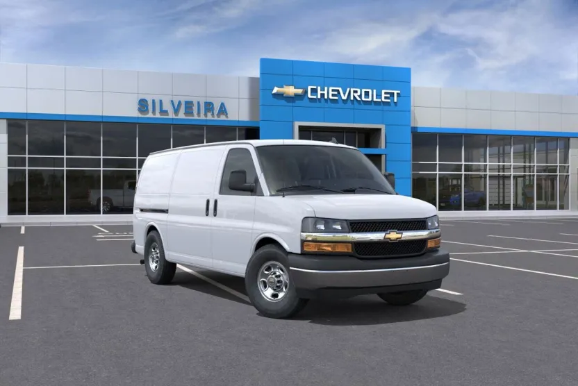 2025 Chevrolet Express Cargo 2500 photo 1