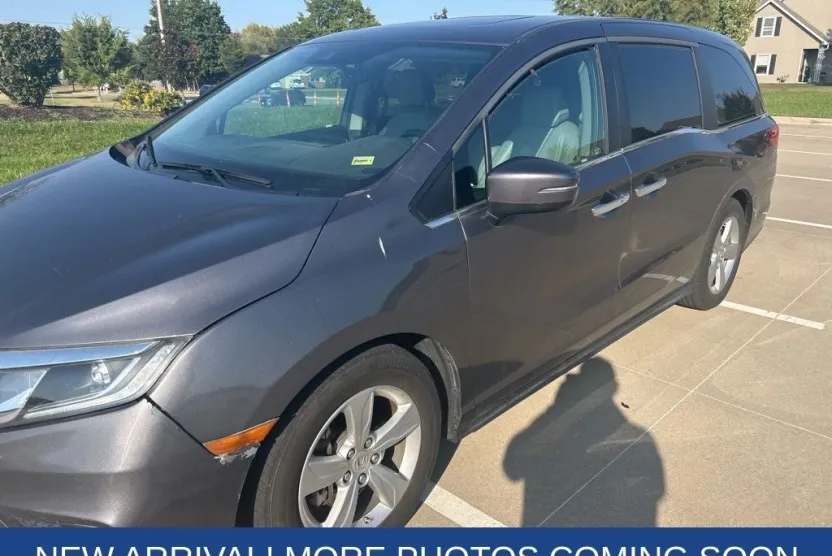 2018 Honda Odyssey EX-L photo 1