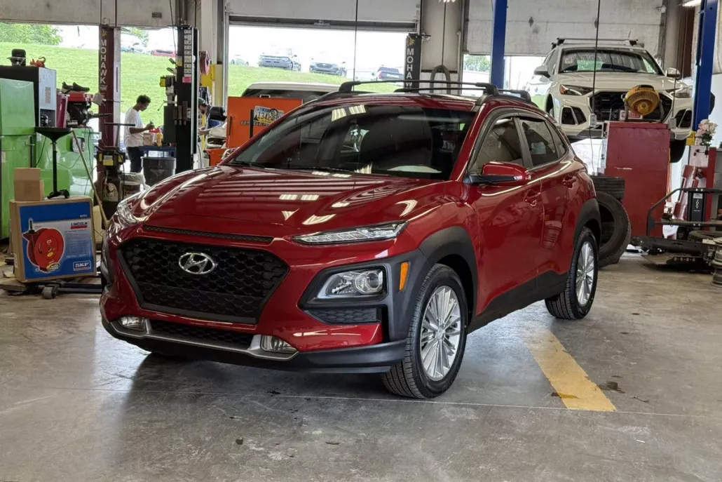 2020 Hyundai Kona SEL Plus photo 1
