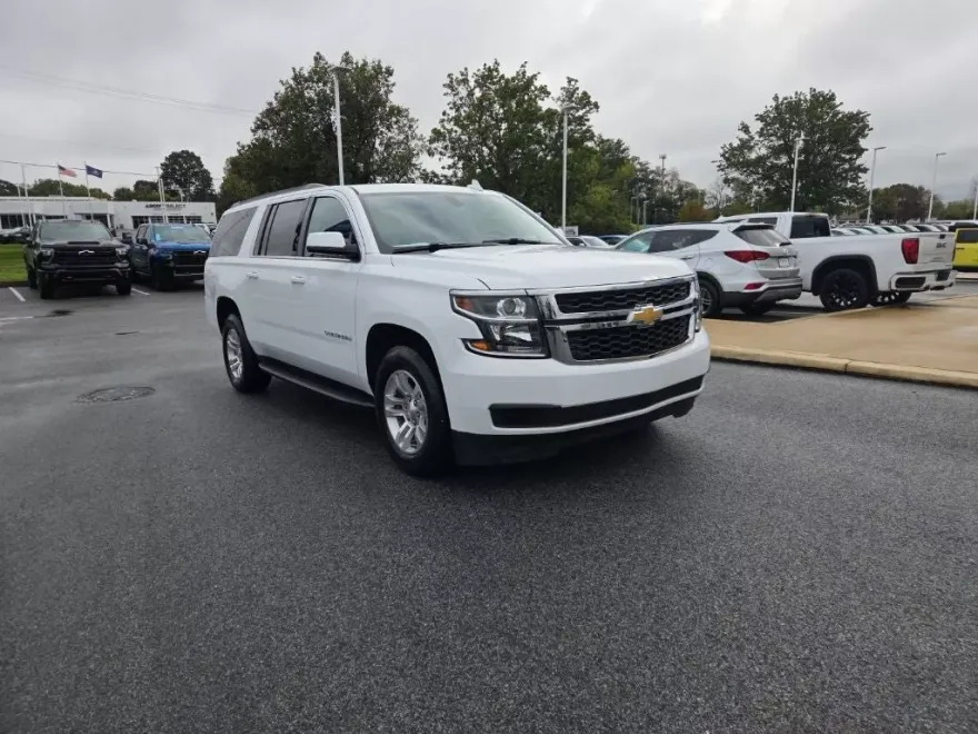 2020 Chevrolet Suburban LS photo 1