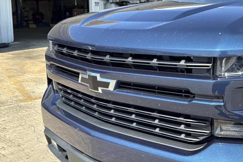2021 Chevrolet Silverado RST photo 1