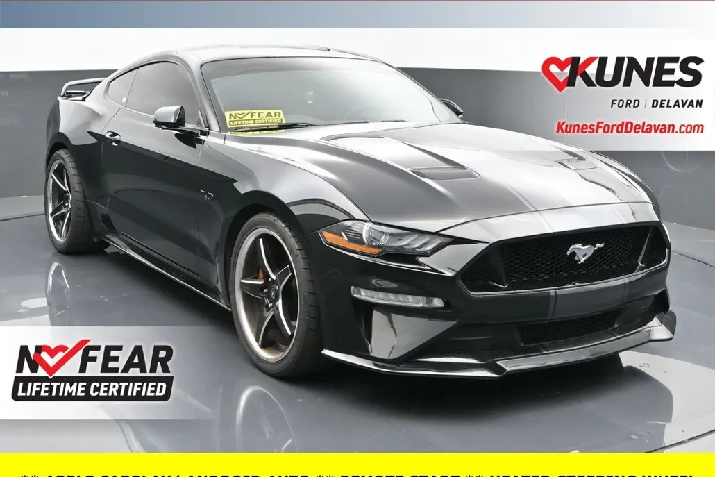 2020 Ford Mustang GT photo 1