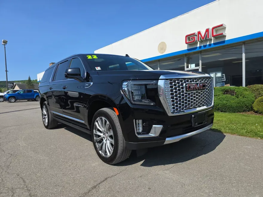 2022 Gmc Yukon XL Denali photo 1
