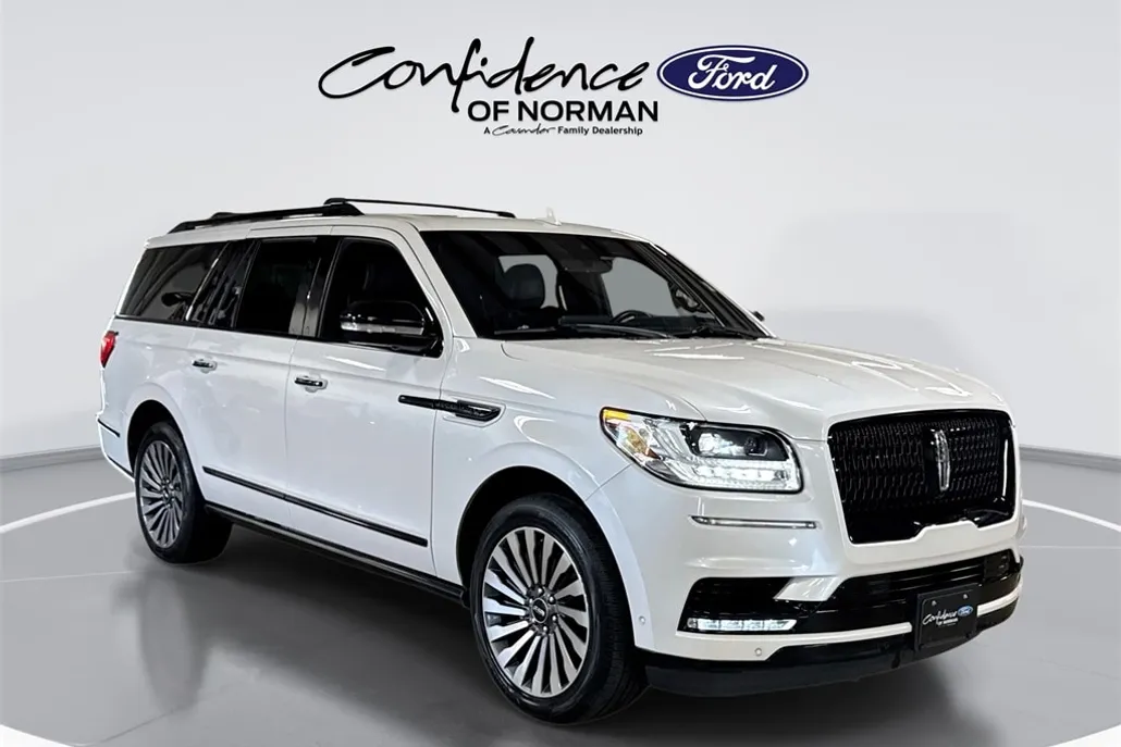 2019 Lincoln Navigator L Reserve photo 1