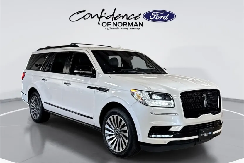 2019 Lincoln Navigator L Reserve photo 1
