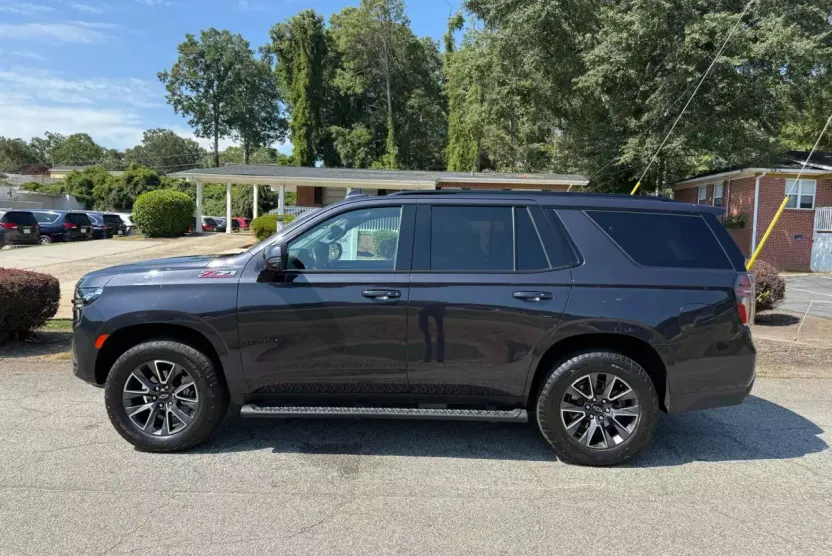 2022 Chevrolet Tahoe Z71 photo 1