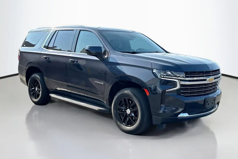 2023 Chevrolet Tahoe LT photo 1