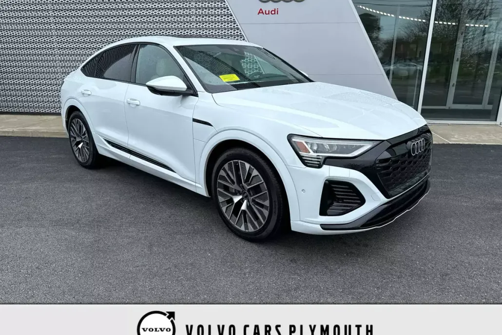 2024 Audi Q8 E-tron line Premium Plus photo 1