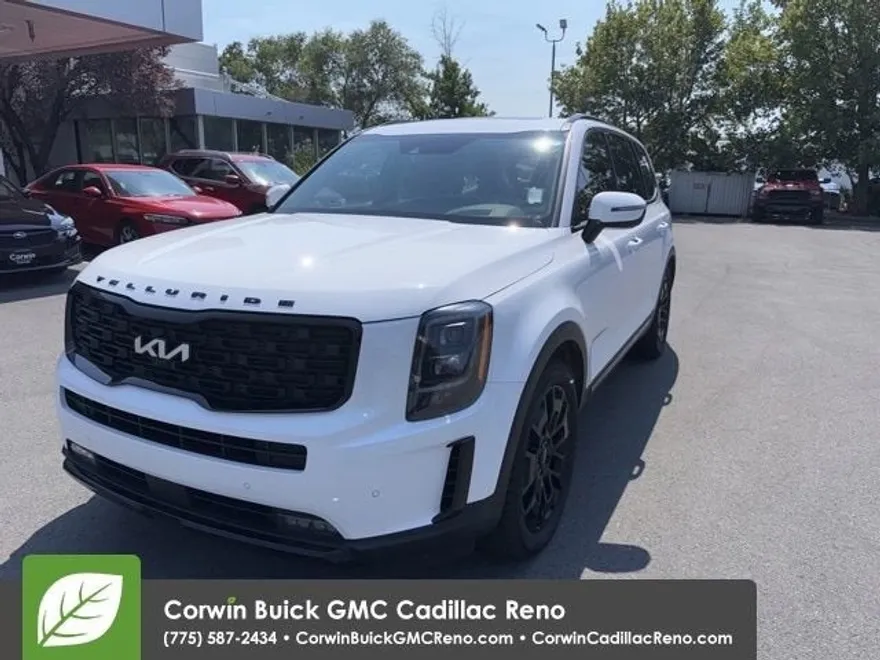 2022 Kia Telluride SX photo 1
