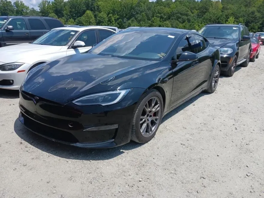 2023 Tesla Model S Plaid photo 1