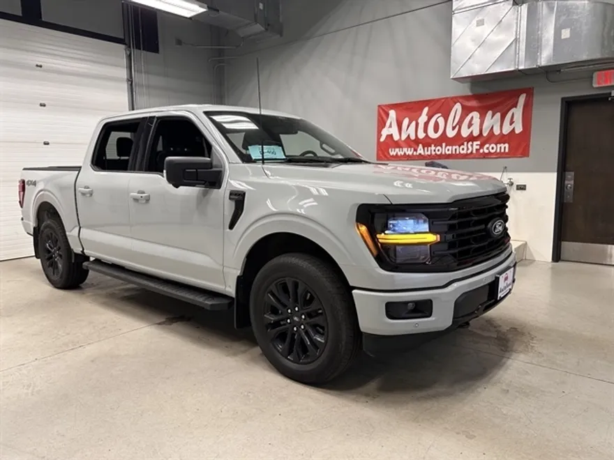 2024 Ford F-150 XLT photo 1