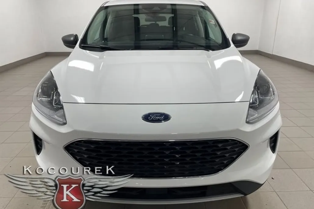 2022 Ford Escape SE photo 1