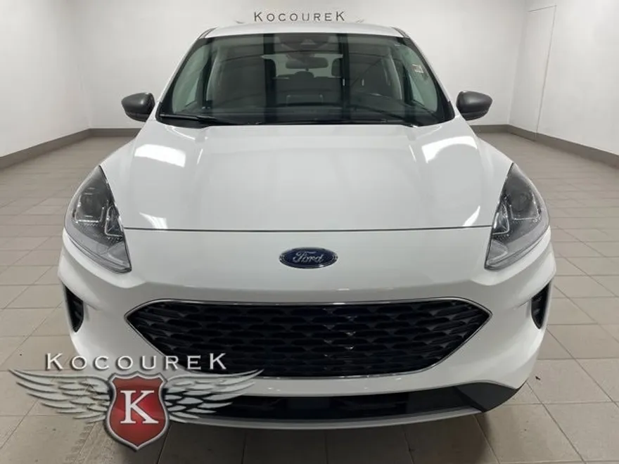 2022 Ford Escape SE photo 1