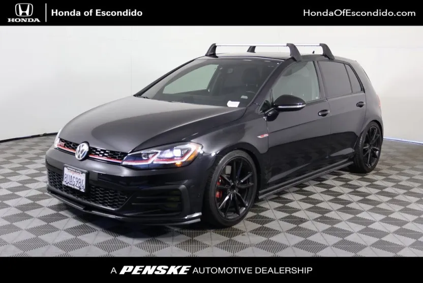 2021 Volkswagen Golf GTI SE photo 1