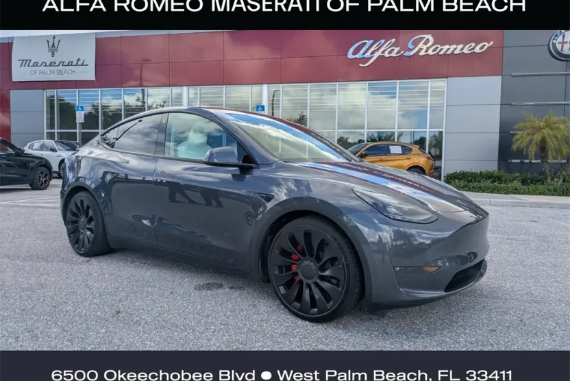 2023 Tesla Model Y Performance photo 1