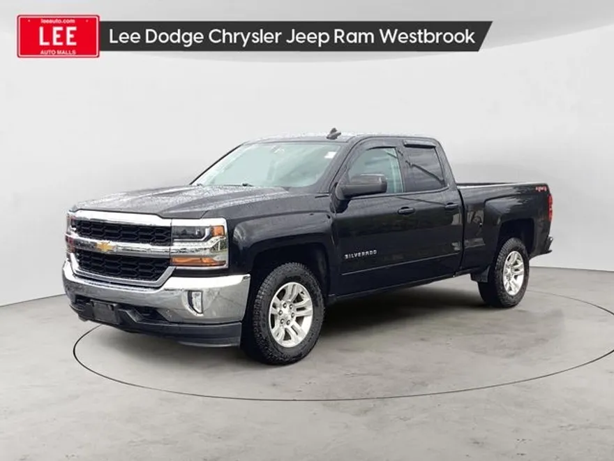2019 Chevrolet Silverado 1500 LT photo 1