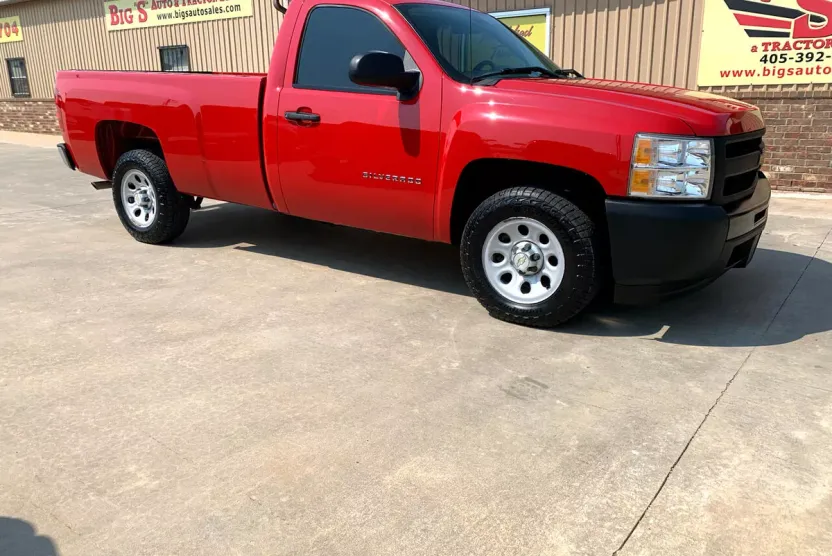 2013 Chevrolet Silverado 1500 Work Truck photo 1