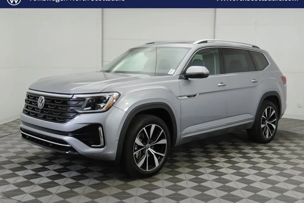 2025 Volkswagen Atlas SEL Premium R-Line photo 1