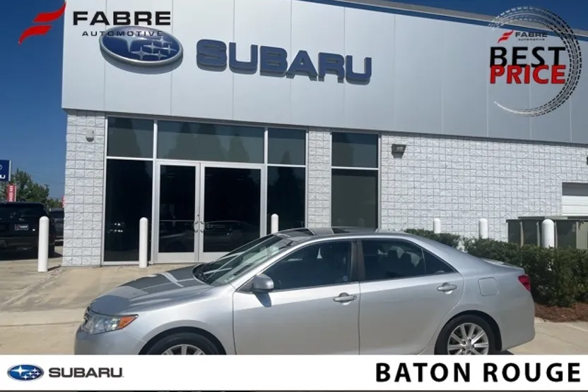 2014 Toyota Camry XLE photo 1