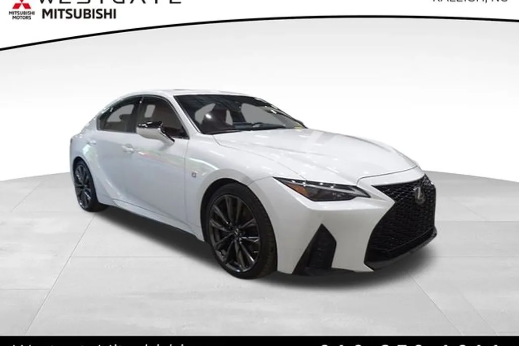 2021 Lexus IS 350 F SPORT photo 1