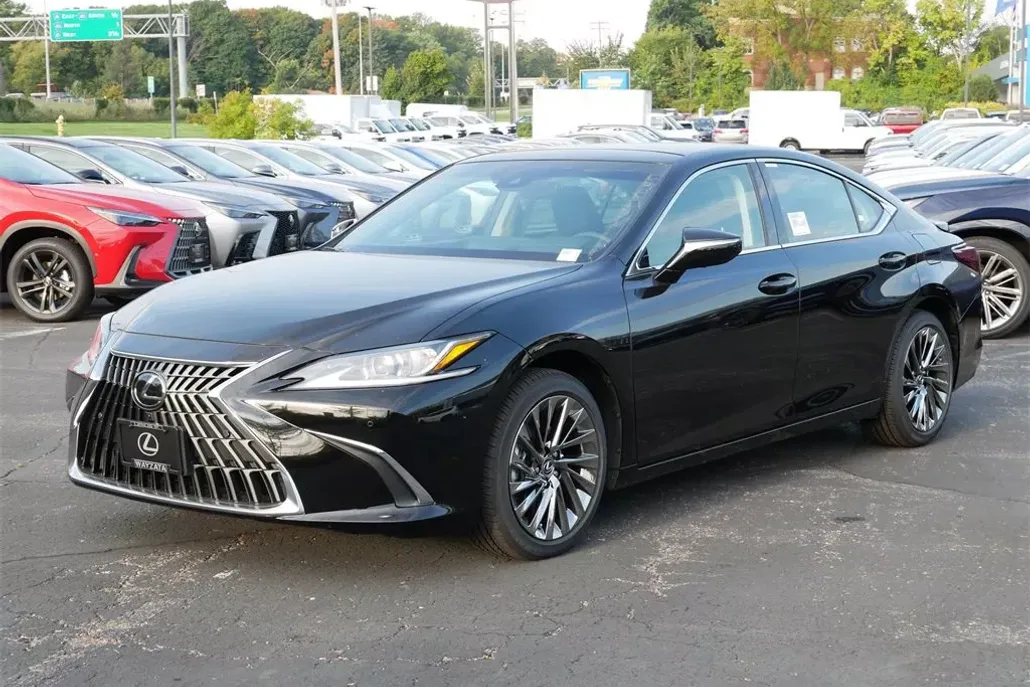 2025 Lexus ES 350 Luxury photo 1