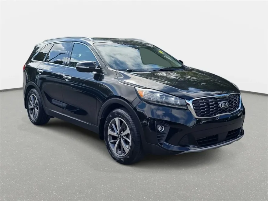2019 Kia Sorento EX photo 1