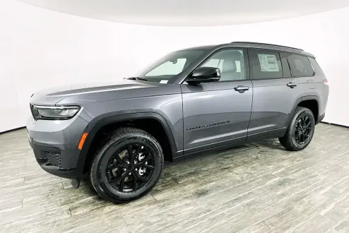 2025 Jeep Grand Cherokee Altitude X photo 3