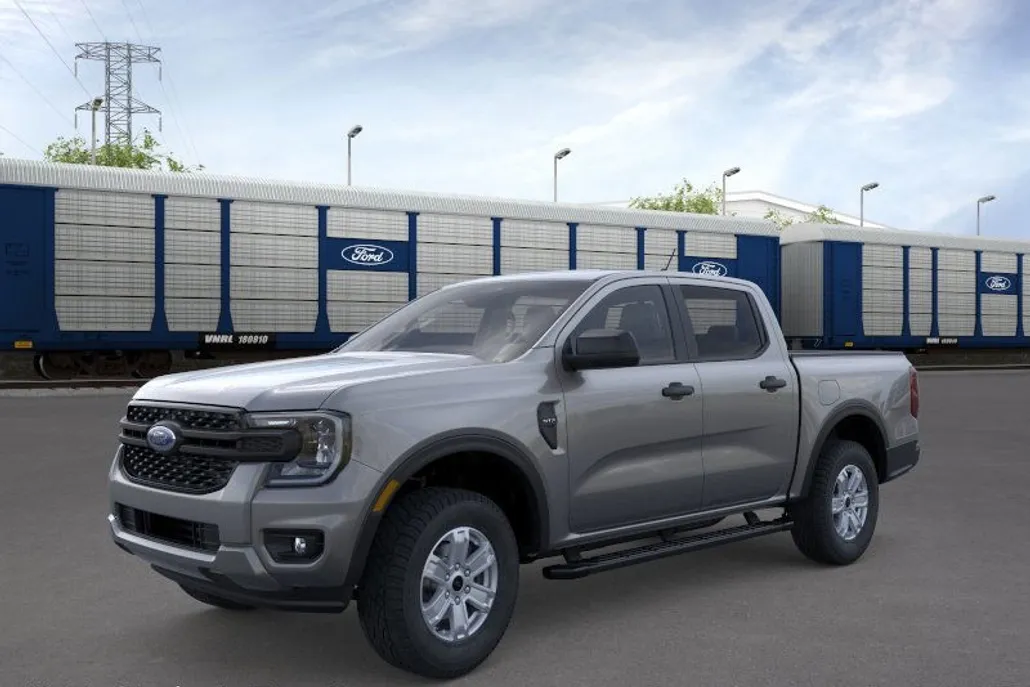 2025 Ford Ranger XL photo 1