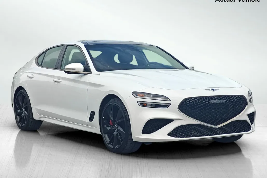 2023 Genesis G70 3.3T photo 1