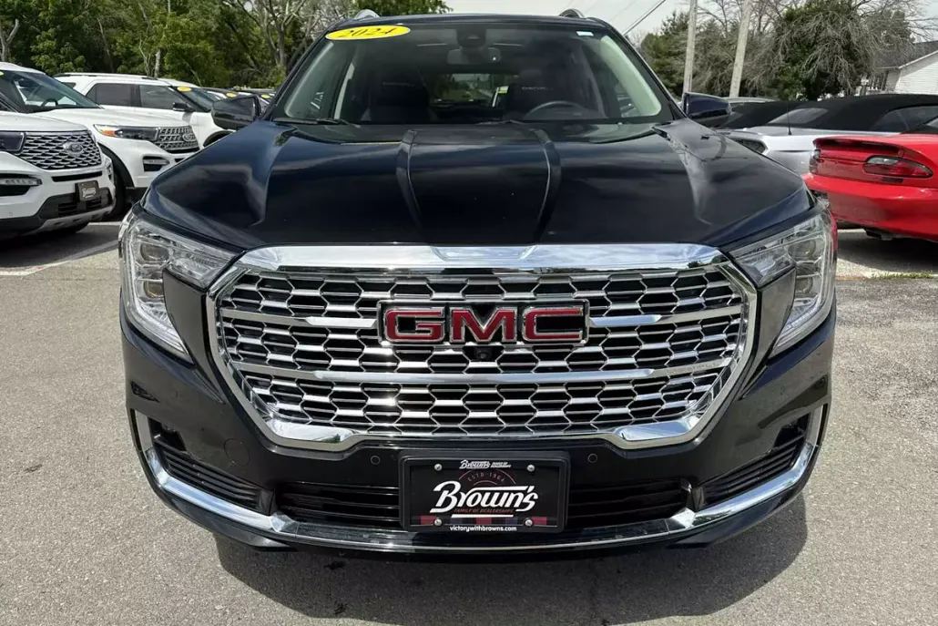 2024 Gmc Terrain Denali photo 1