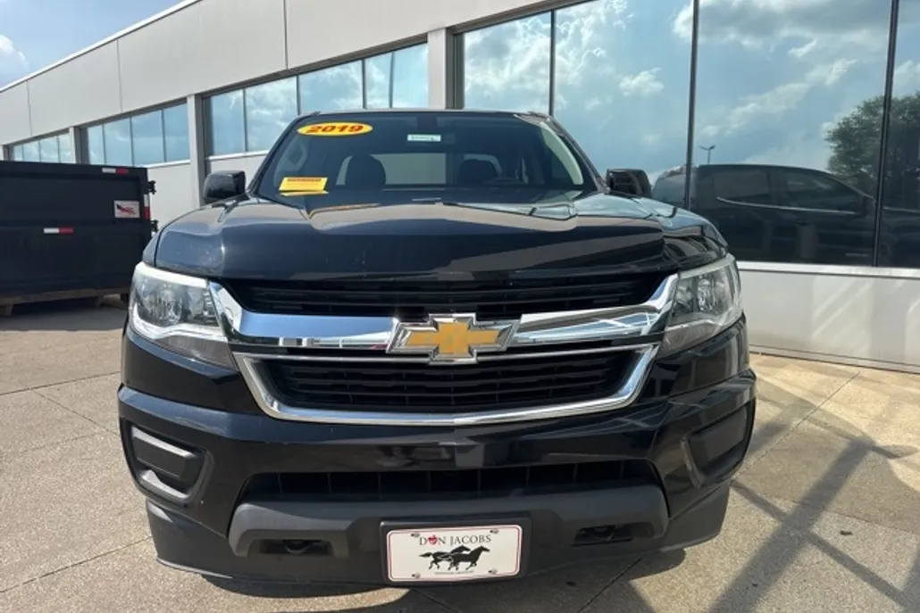 2019 Chevrolet Colorado LT photo 1