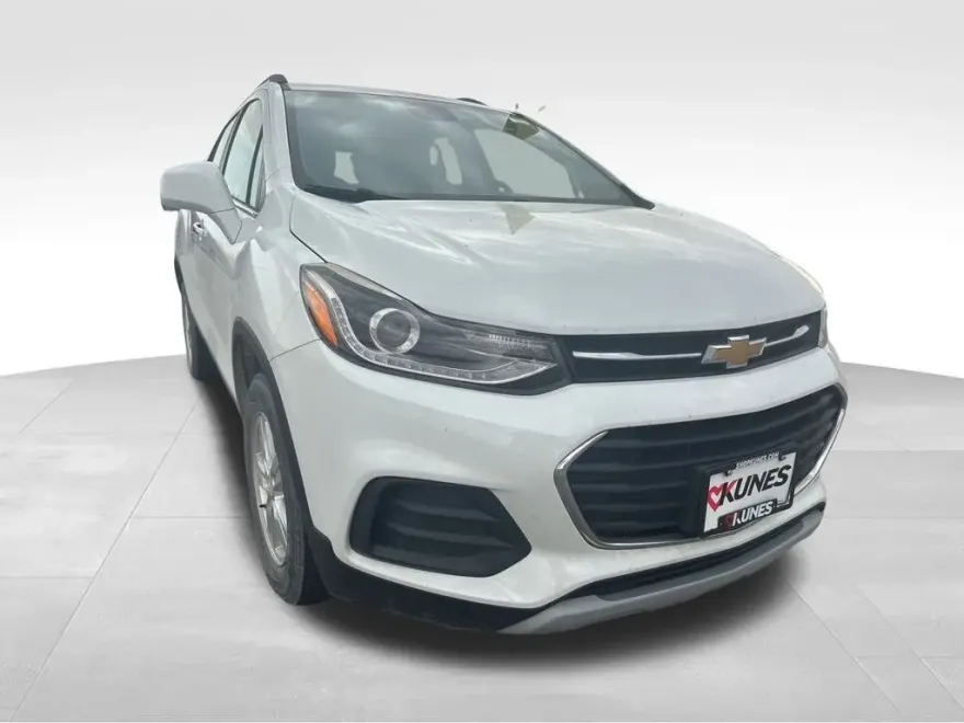 2018 Chevrolet Trax LT photo 1