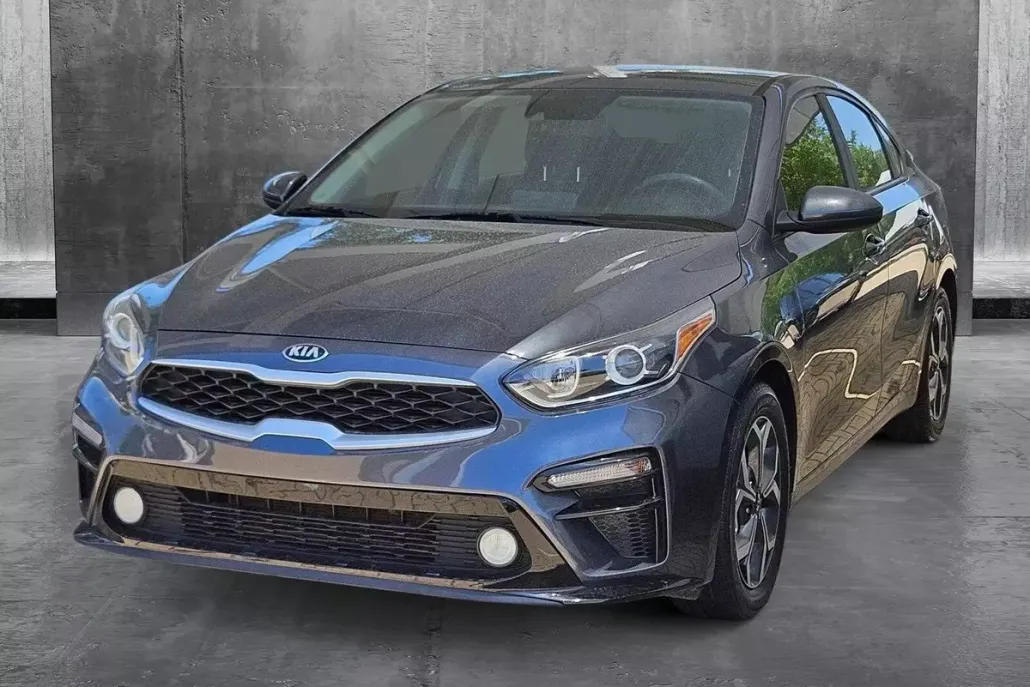 2020 Kia Forte LXS photo 1