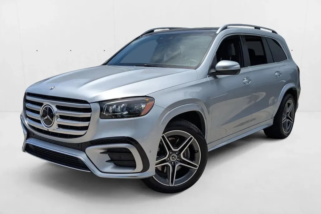 2024 Mercedes Benz GLS 450 4MATIC photo 1