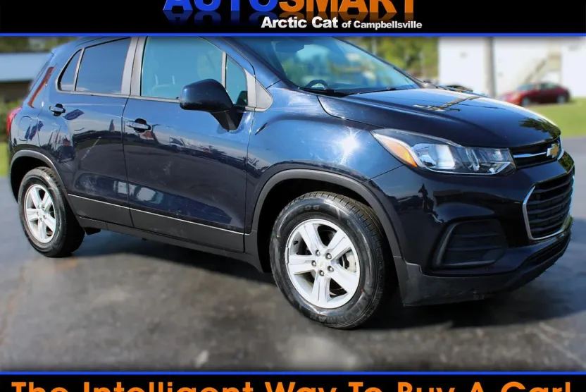 2021 Chevrolet Trax LS photo 1