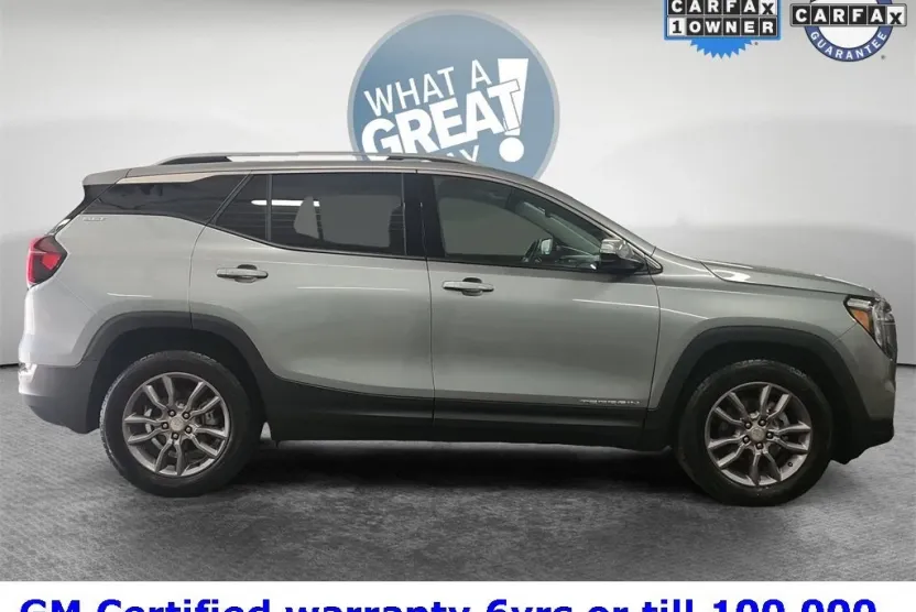 2024 Gmc Terrain SLT photo 1