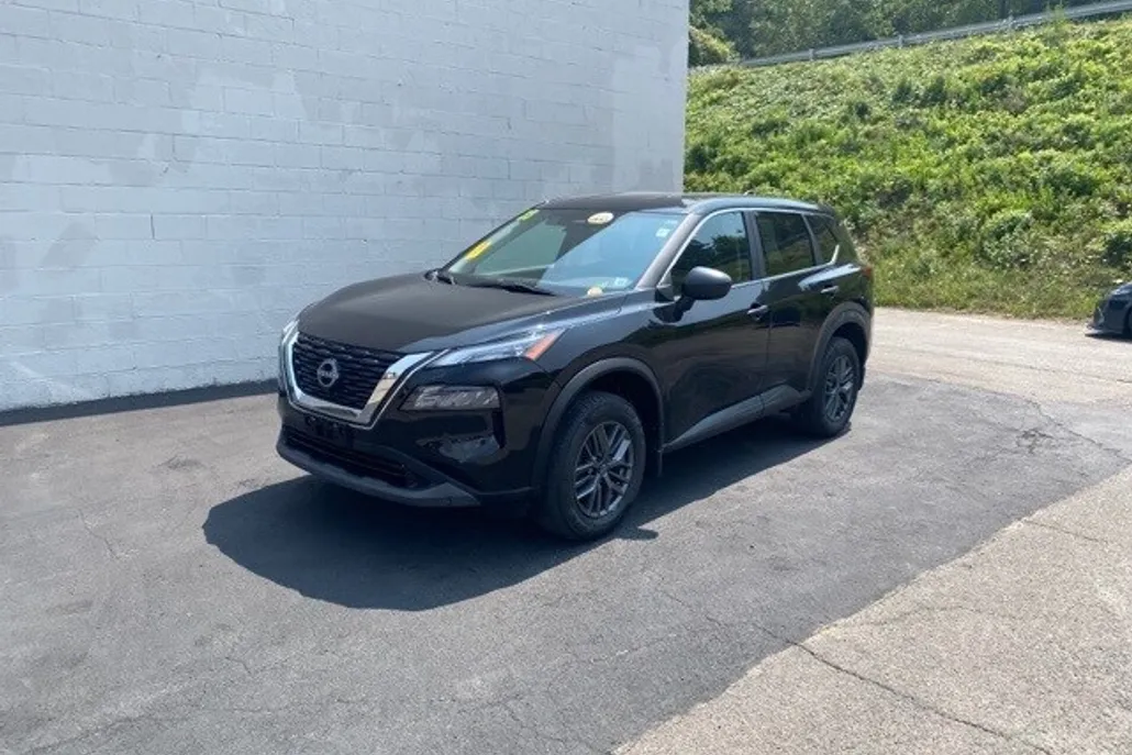 2023 Nissan Rogue S photo 1