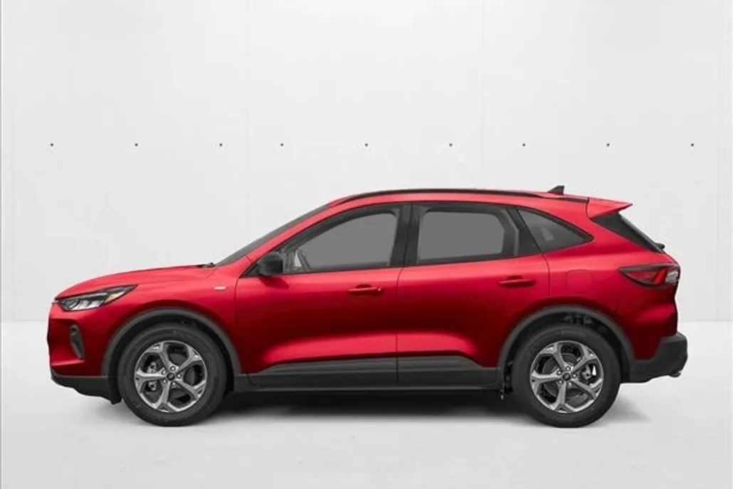 2026 Ford Escape ST-Line photo 1