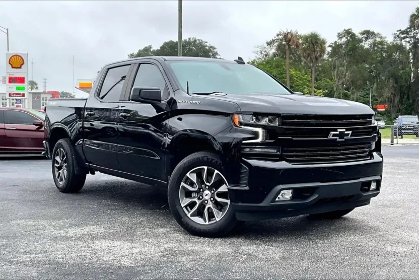 2022 Chevrolet Silverado 1500 RST photo 1